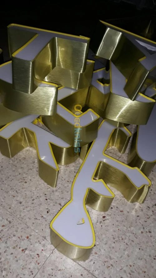 Lumineux aluco forex impressionn pub 