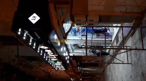 Lumineux aluco forex impressionn pub 