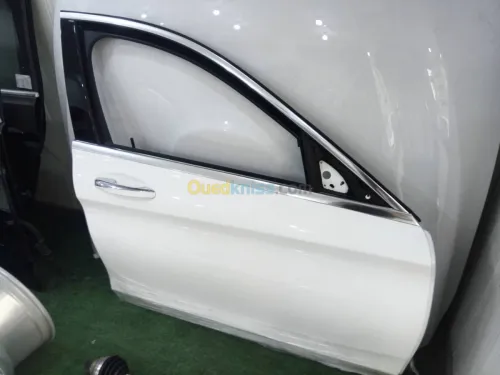 Porte Mercedes classe c 2014-2018 neuf