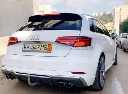 Location de voiture de luxe en Algérie