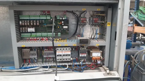 Électricien industriel