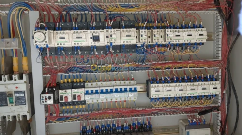 Électricien industriel
