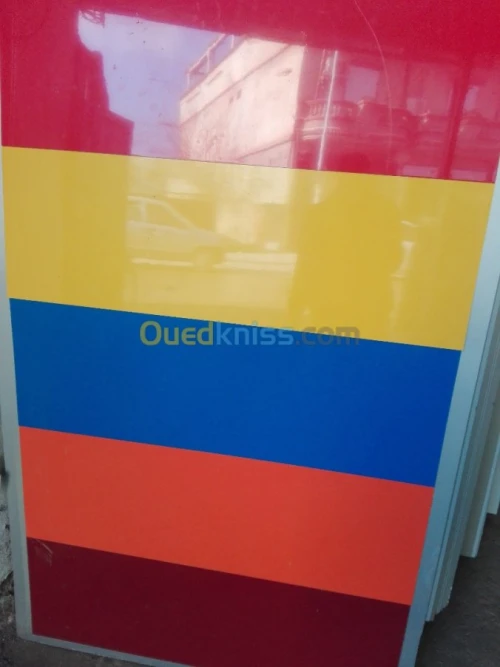 Vendre et montage. Alucobond alucofirs