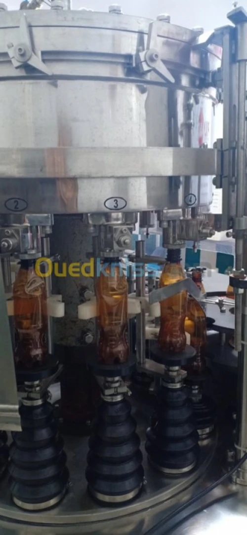 آلة تعبئة المشروبات الغازية
