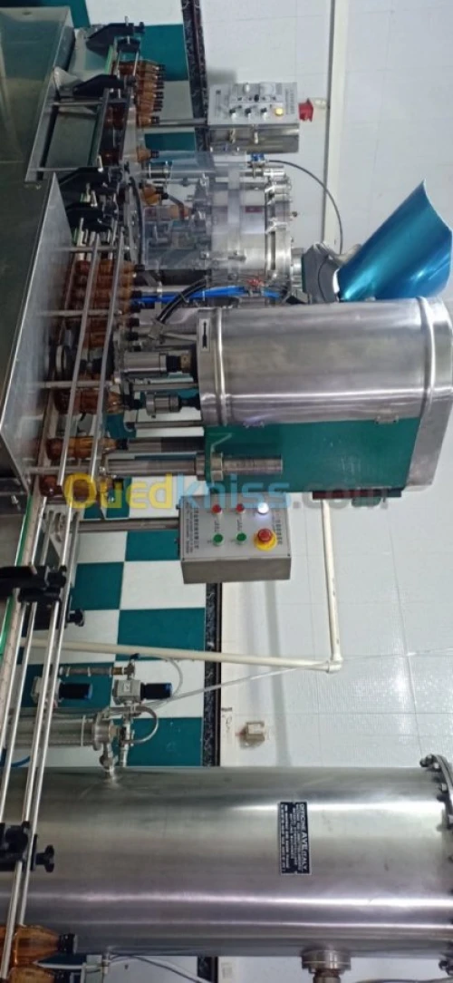 آلة تعبئة المشروبات الغازية