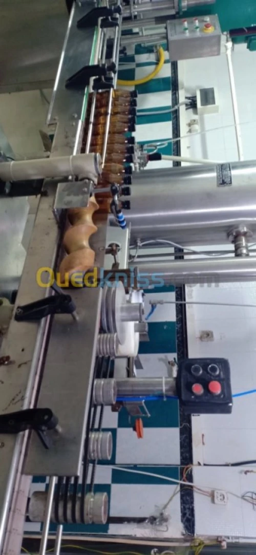 آلة تعبئة المشروبات الغازية