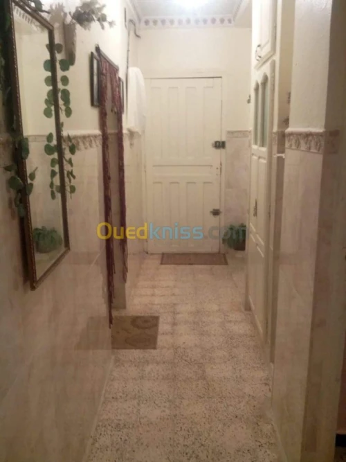 Vente Appartement F3 Annaba Chetaibi