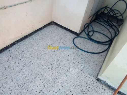 Ponçage et lustrage des sols