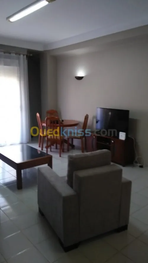 Location Appartement F4 Alger Dely brahim