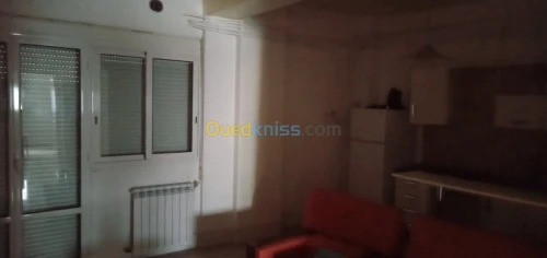 Location Appartement F4 Alger Hydra