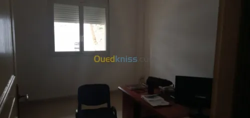 Location Appartement F4 Alger Hydra
