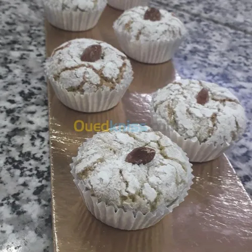 gâteux sur commande 