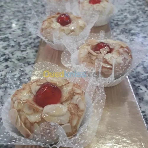 gâteux sur commande 
