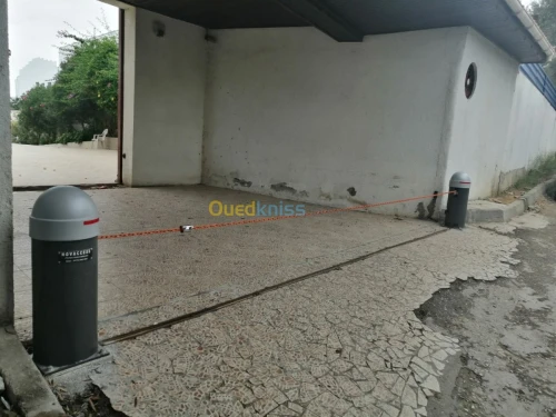 Installation des Barrieres a chaine 