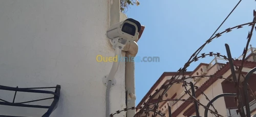Installation camera de surveillance 