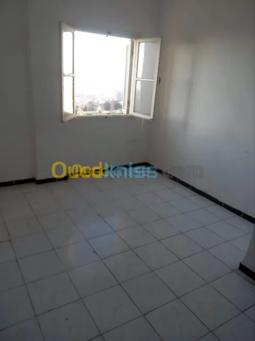 Vente Appartement F4 Mostaganem Mezghrane