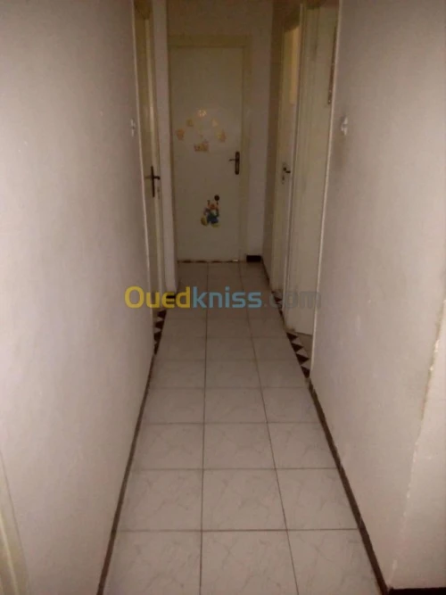Vente Appartement F4 Mostaganem Mezghrane