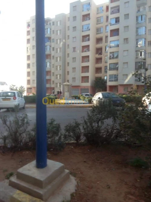 Vente Appartement F4 Mostaganem Mezghrane