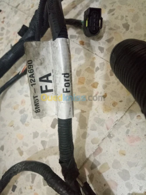 Calculateur ford focus1.6 tdci+faiceau
