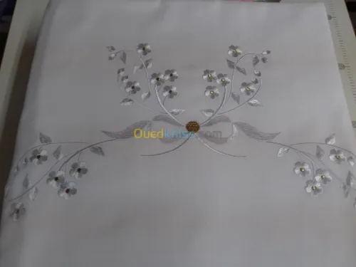 Broderies industrielles