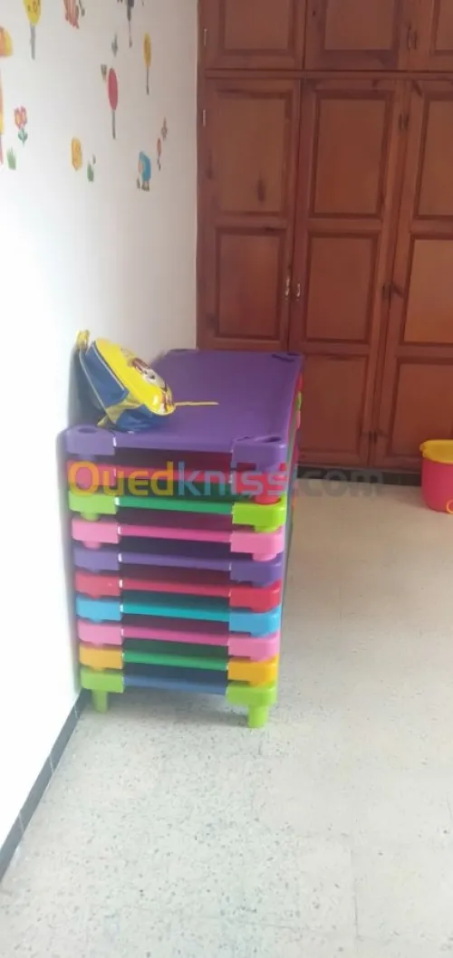 Crèche maternelle préscolaire 