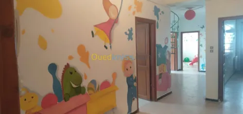 Crèche maternelle préscolaire 