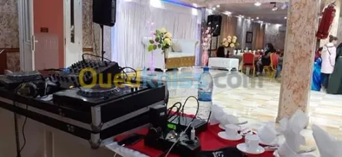 dj camera décoration serveuses..