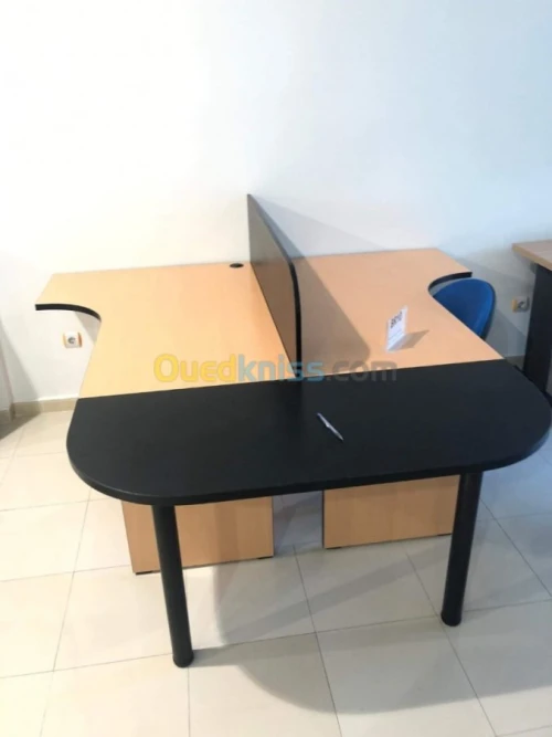 Mobilier de bureaux