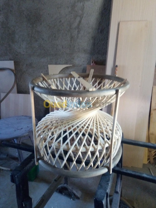 meuble en rotin fait à la main