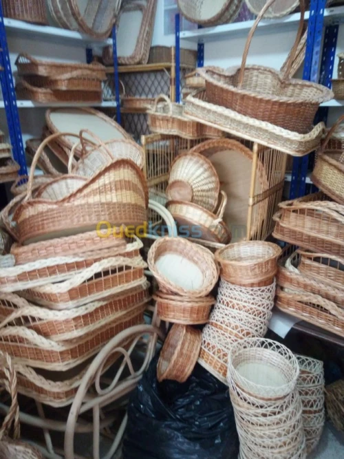 meuble en rotin fait à la main