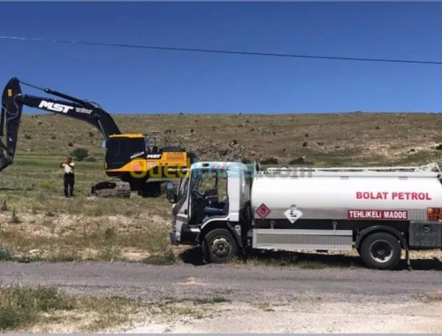 Destrubuteur carburant furnitur gasoil