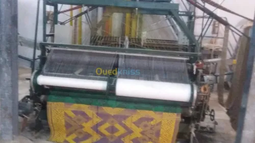 Machine a tisser pour tapis plastique 