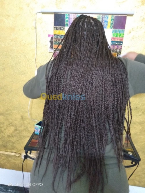 Coiffeuse tresse africaine