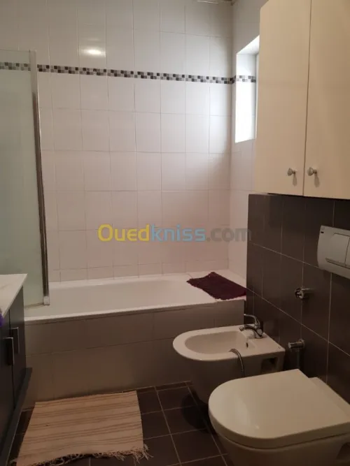Location Appartement F4 Alger Cheraga