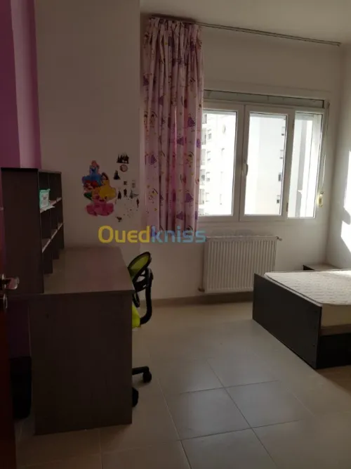 Location Appartement F4 Alger Cheraga