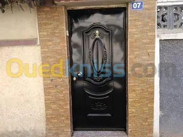 ferronnier serrurier soudeur découpe.