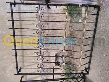 ferronnier serrurier soudeur découpe.