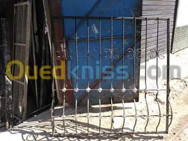 ferronnier serrurier soudeur découpe.