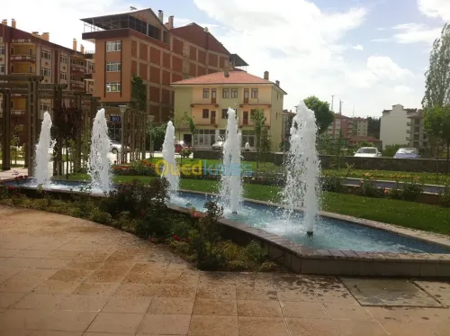  conception ,réalisation et rénovation de fontaine et jet d'eau clef en main  
