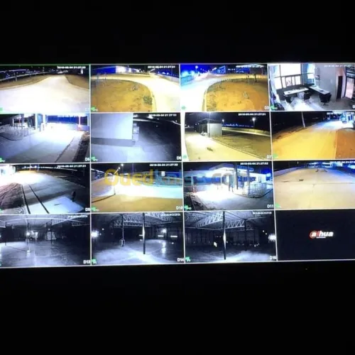 Camera de surveillance et système d'al