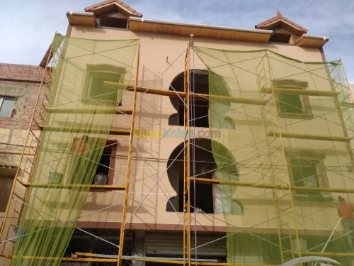 Revêtement est décoration des vaçade(P