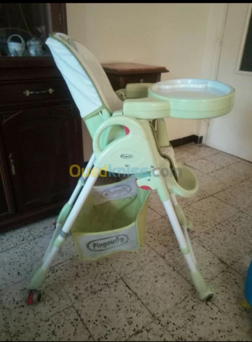 CHAISE HAUTE POUR BEBE