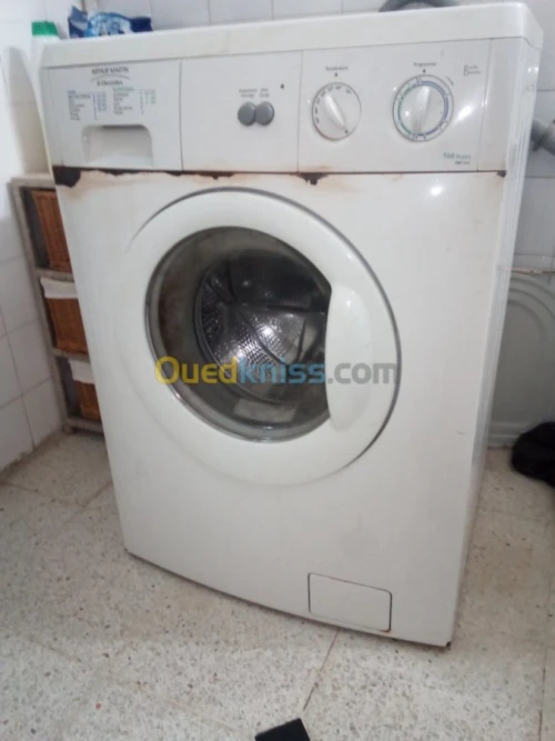 Machine a laver Arthur Martin