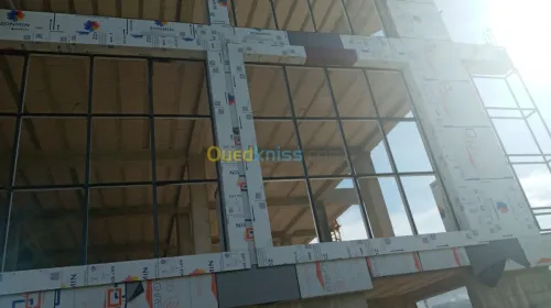 Revêtement façade mur rideau alucobond