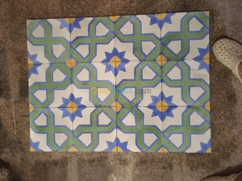 Carrelage artisanal comme d’epo 
