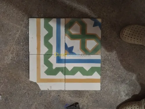 Carrelage artisanal comme d’epo 