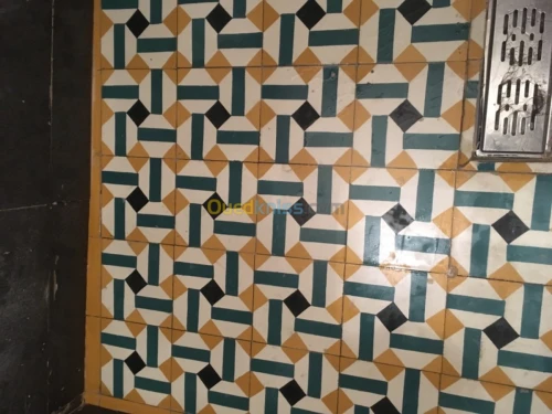 Carrelage artisanal comme d’epo 