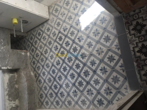 Carrelage artisanal comme d’epo 