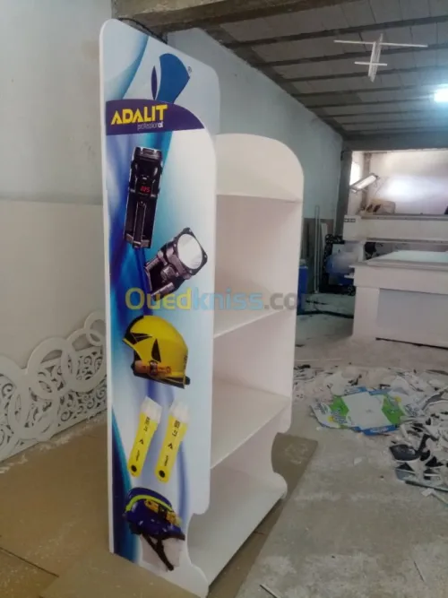 presentoir PLV, FABRICANT