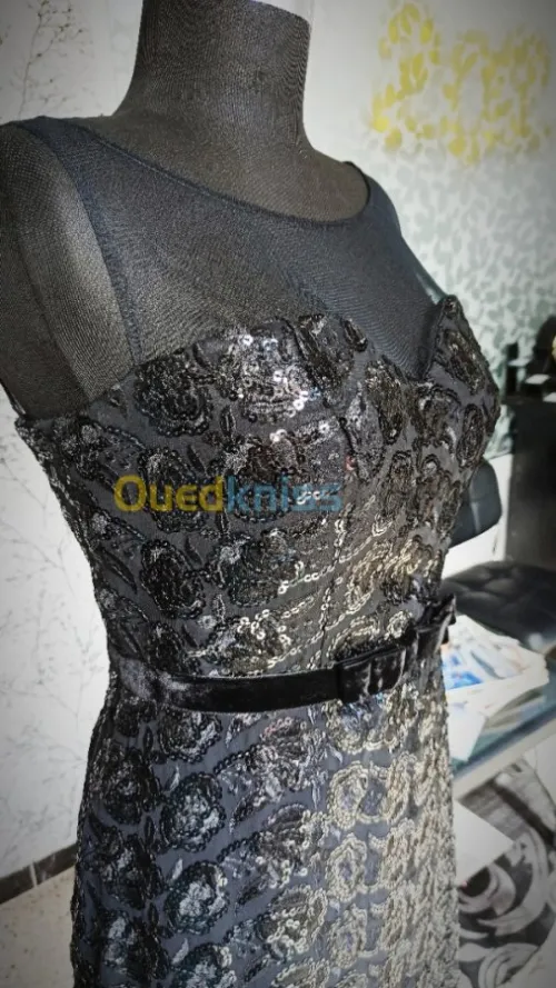 Haute couture, sur-mesure et retouches